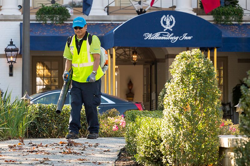 4 Ways Hotels & Resorts Can Streamline Landscaping Decisions BrightView